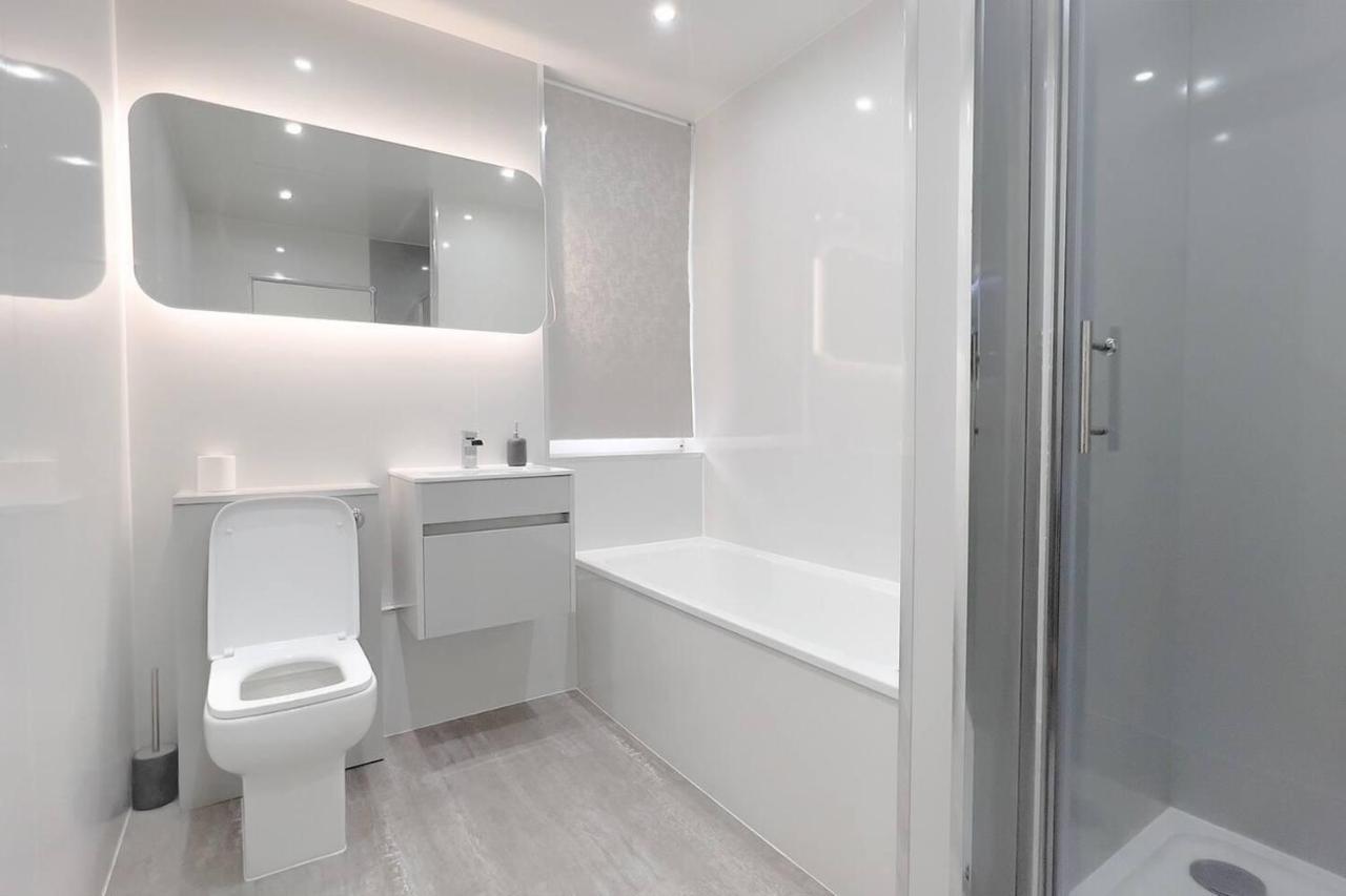 Stunning Luxury Apartment Near Motherwell Wishaw  Ngoại thất bức ảnh